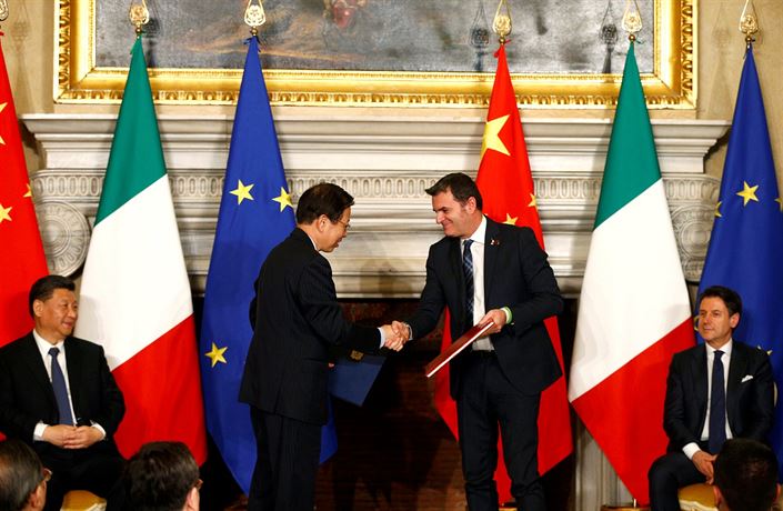 Il Primo Ministro italiano e il Presidente cinese firmano un accordo per partecipare alla nuova Via della Seta |  Attività commerciale