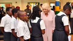 Camilla, vévodkyn z Cornwallu, se setkala se studenty St Vincent and The...