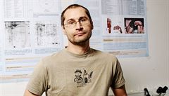 Biochemik Adam Eckhardt.