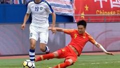 Čínskému fotbalistovi Wej š’-chaovi hrozí propuštění z týmu za ošklivý faul. | na serveru Lidovky.cz | aktuální zprávy