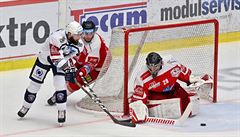 Momentka p�ed brankou Olomouce.