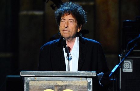 Bob Dylan získal v roce 2015 cenu MusiCares Person of the Year.