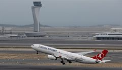 Z nového leti�t� v Istanbulu vzlétl první stroj.