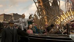Vítejte! Snímek Dumbo (2019). Re�ie: Tim Burton.