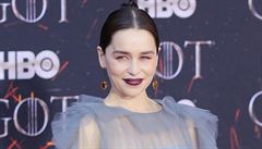 Premiéra poslední osmé ady seriálu Hra o trny: hereka Emilia Clarkeová...