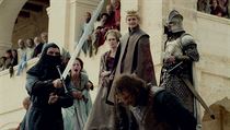 Zlovlk padl rukou lva. Poprava Eddarda Starka (Sean Bean) byla klovm...