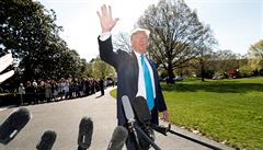 Trump za sv prezidentovn ekl ji 10 tisc nepravd, spotal denk