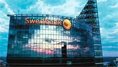 vdsk banka Swedbank je podezel z pran pinavch penz a zapojen do skandlu estonsk poboky Danske Bank. Podezel transakce se pohybuj ve vi 97 miliard korun. Afra propukla letos v noru.