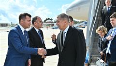 Premiér Andrej Babi na letiti v Dubrovníku.