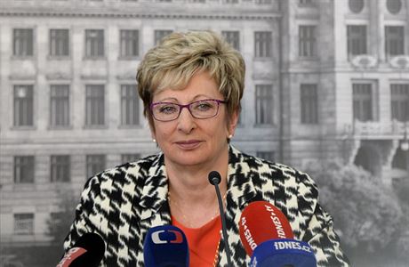 Konící ministryn prmyslu a obchodu Marta Nováková.