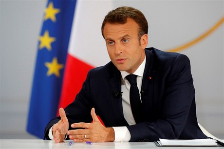 Francouzský prezident Emmauel Macron. pi projevu v Elysejském paláci.