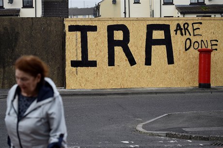 IRA je vyízená, íká nápis na zdi ve mst Londonderry.