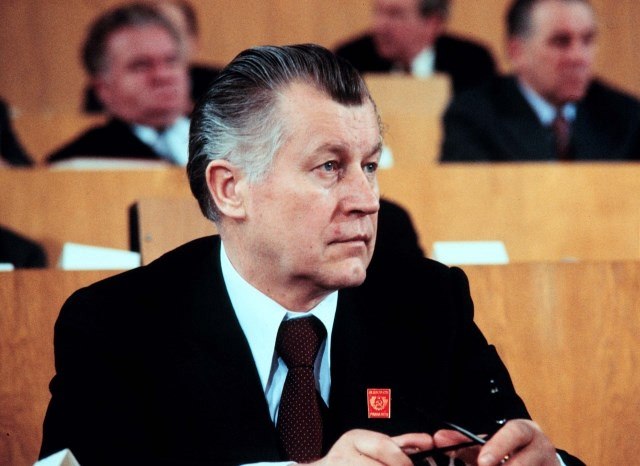 Bývalý slovenský premiér a komunistický funkcioná� Peter Colotka na snímku z...