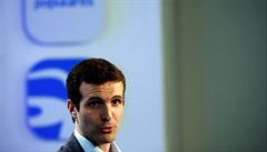 �éf �pan�lských lidovc� Pablo Casado.