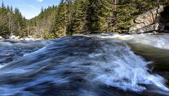 Na snímku je údolí Bílého Labe.