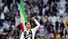 Cristiano Ronaldo slaví titul v italské lize.