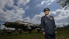 Ve svých 96 letech je generálmajor Emil Boek stále velmi aktivní a vitální. A...