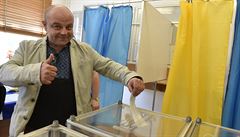 Ukrajinci hlasovali 21. dubna 2019 na ukrajinském konzulátu v Brn ve druhém...