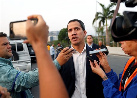 Venezuelský opoziní lídr Juan Guaidó oznámil, e zaala závrená fáze svrení...
