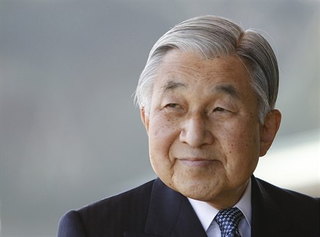 Abdikující císa Akihito, archivní foto.