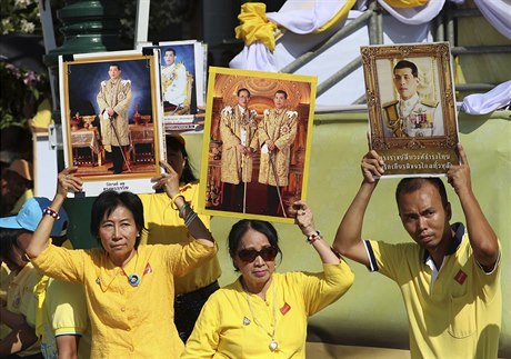 Královskou korunovaci zažívá většina Thajců poprvé.