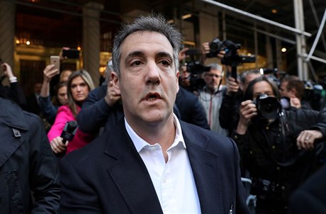 Nkdejí osobní právník Trumpa Michael Cohen se ohlásil ve vzení k tíletému...