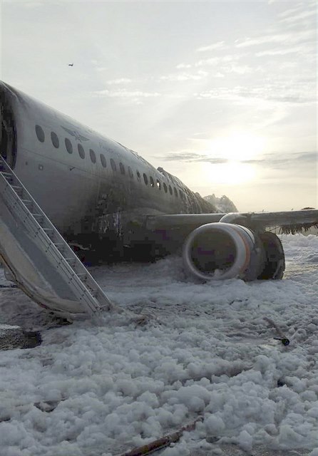 STROJ SUCHOJ SUPERJET 100.