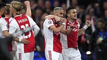 Amsterodamsk hr Ziyech slav branku s Duanem Tadiem.