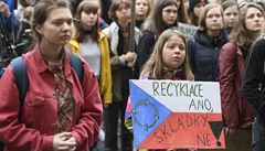 Stávka student� za lep�í ochranu klimatu a sni�ování emisí v Praze.