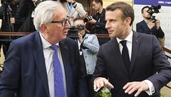 Pedseda Evropské komise Jean-Claude Juncker se setkal na summitu v Sibiu s...