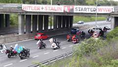 Do Prahy dorazili ru�tí motorká�i z klubu No�ních vlk�.