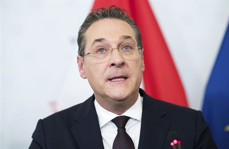 Rakouský  vicekanclé a éf protiimigraní Svobodné strany Rakouska (FPÖ)...