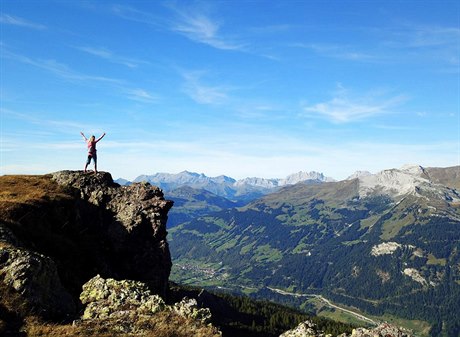výcarský Davos Klosters je rájem turist i mekkou trailového bikingu