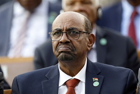 Bývalý súdánský prezident Umar al-Baír.
