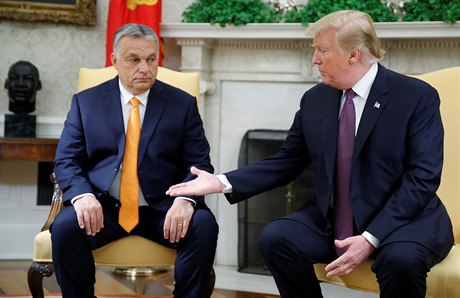 Americký prezident Donald Trump se setkal s Viktorem Orbánem, prezidentem...