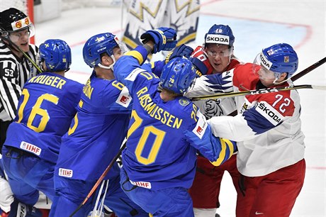 Čeští hokejisté podlehli Švédsku 1:2.