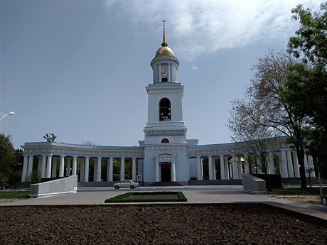 Pokrovsk chrm v Izmajilu.