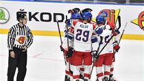 Čeští hráči se radují z prvního gólu proti Norsku