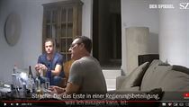 Heinz-Christian Strache (vpravo) na videu, kter zpsobilo jeho pd.