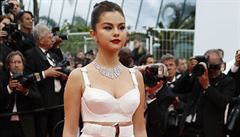 Filmového festivalu v Cannes se zúastnila zpvaka  Selena Gomezová.