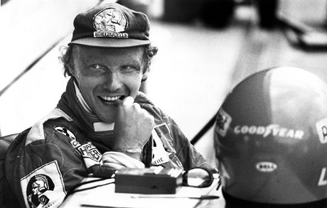 Niki Lauda zemřel ve věku 70 let. Zde na archivním snímku ze 70. let.
