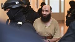 Žalobce navrhl poslat bývalého pražského imáma na deset let do vězení za podporu terorismu