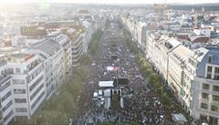 Pokud se situace nezmní, dalí demonstrace probhne na Václavském námstí 4....