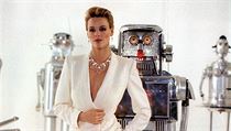 Brigitte Nielsenov jako Ingrid. Snmek Kobra (1986). Reie: George P. Cosmatos.