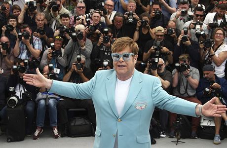 Elton John na premiée filmu Rocketman.