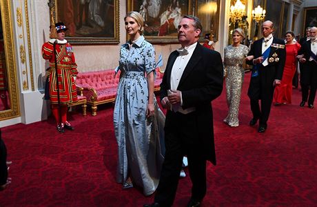 Ivanka Trumpová a britský ministr zahraniního obchodu Liam Fox.