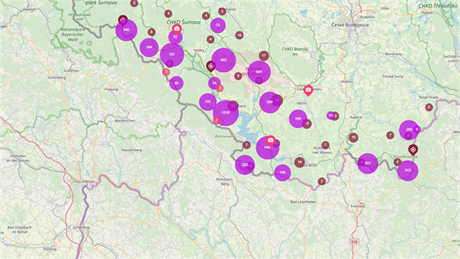 Mapa ukazuje snímky zaniklých obcí jako Buina poblí Kvildy, Kníecí Plan,...