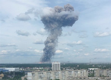 Exploze v závod na výrobu trhavin ve mst Dzerinsk v centrální ásti Ruska.