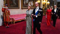 Prezidentova poradkyn Kellyanne Conwayov dorazila v doprovodu prince Edwarda...