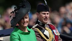 lenové královské rodiny: princ Edward a Sofie, vévodkyn z Wessexu, se také...